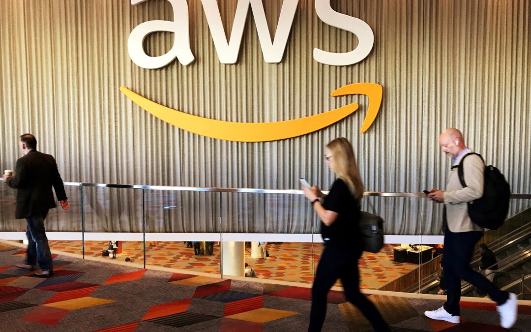 ¿Qué es y cómo funciona Amazon Web Services?