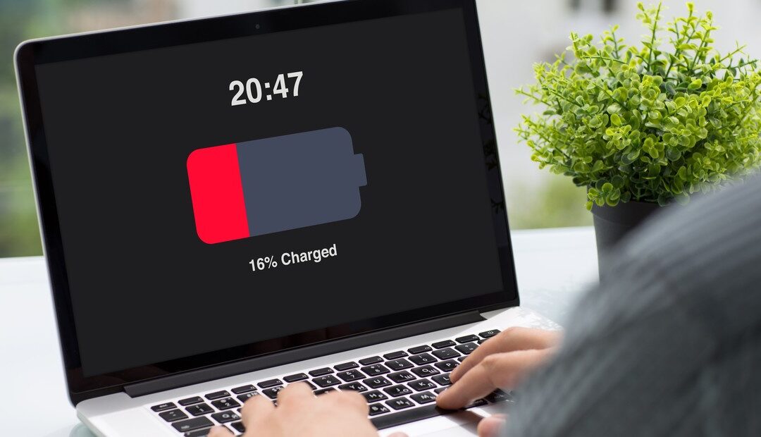 qué hay de cierto en que tener una notebook siempre enchufada arruina la batería