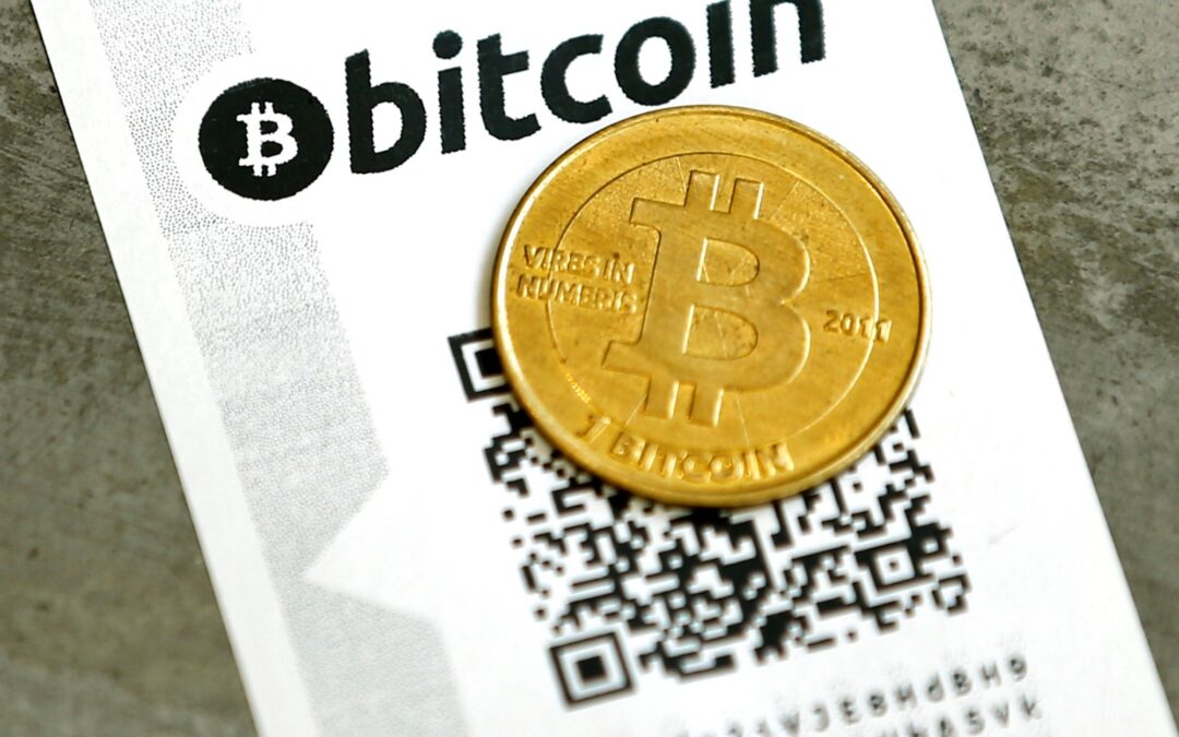 Una abuela invirtió 60 mil dólares en bitcoin para sus nietos y casi los pierde por una confusión de claves cripto que pareció un hackeo